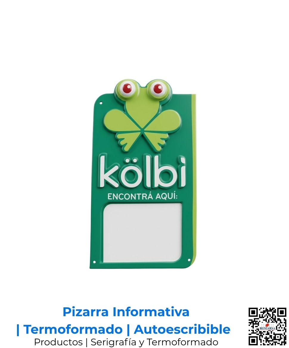 Pizarra informativa de PVC termoformado y troquelado con impresión digital directa y área de superficie auto escribible; ideal para comunicación corporativa y puntos de venta en San José, Costa Rica y Centroamérica.