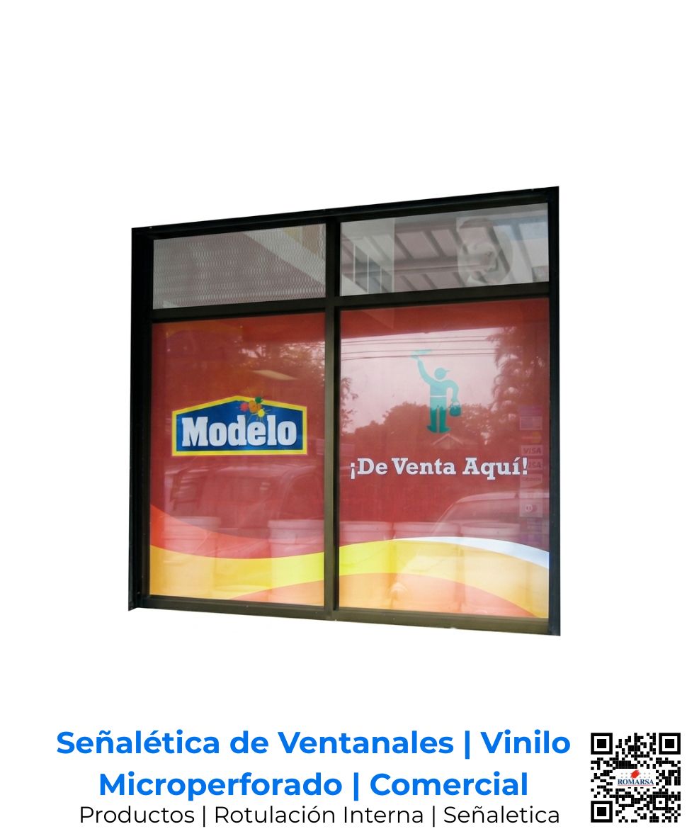 Señalética comercial y rotulación interior corporativa con acabado en vinilo microperforado e impresión de alta resolución full color UV, optimizando el impacto publicitario en vitrinas. ventanales por Romarsa para San José, Costa Rica y Centroamérica.
